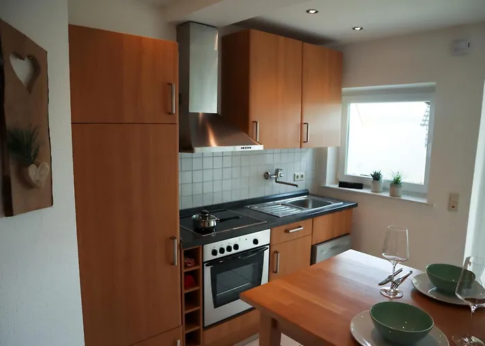 Dicke Linde, 55qm Διαμέρισμα *